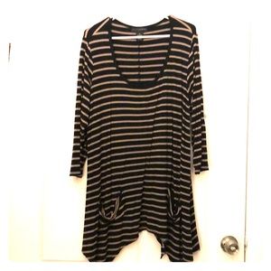 Grace Elements 2x Black and Tan Tunic